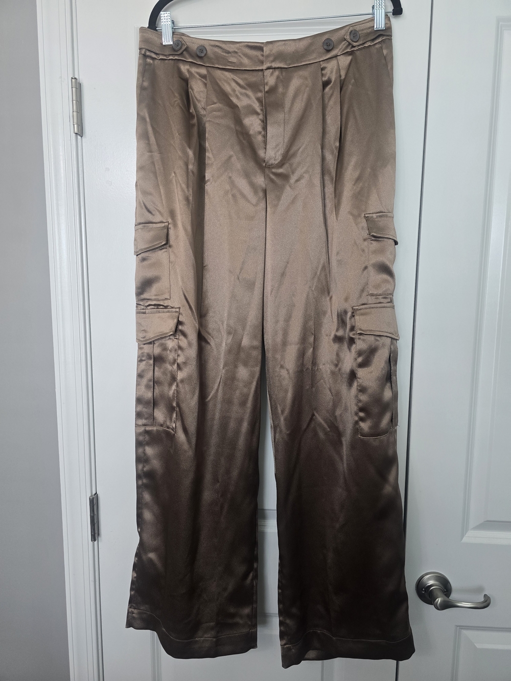 a new day Satin Wide-Leg Cargo Pants in Brown